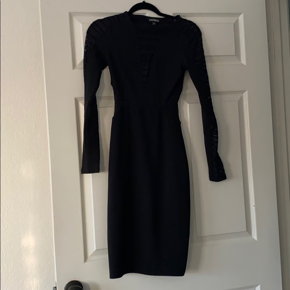 Black long sleeve dress